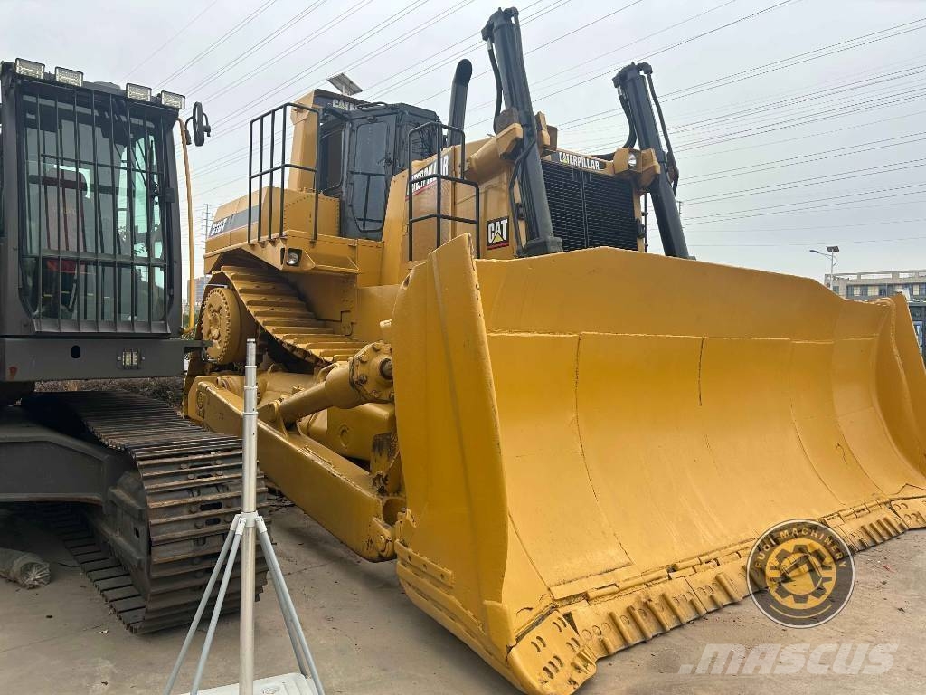 CAT D 10 T 크롤러 도저
