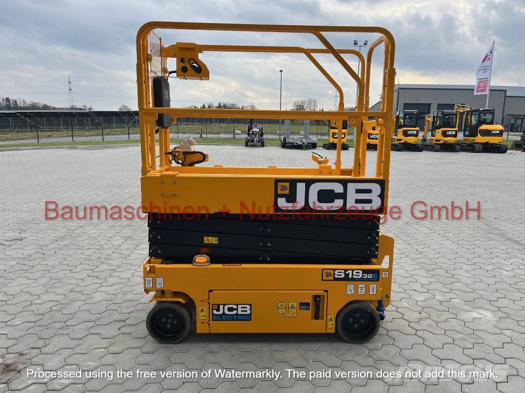JCB S1932E Demo 剪叉式升降机