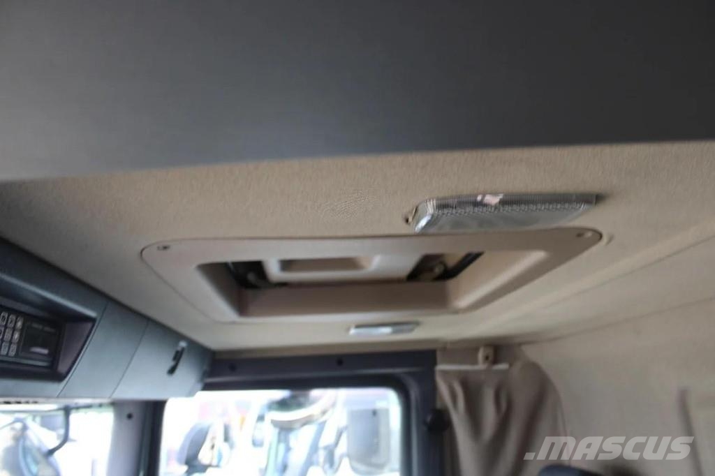 Scania P230 + thermo king + lift شاحنات بدرجة حرارة قابلة للضبط