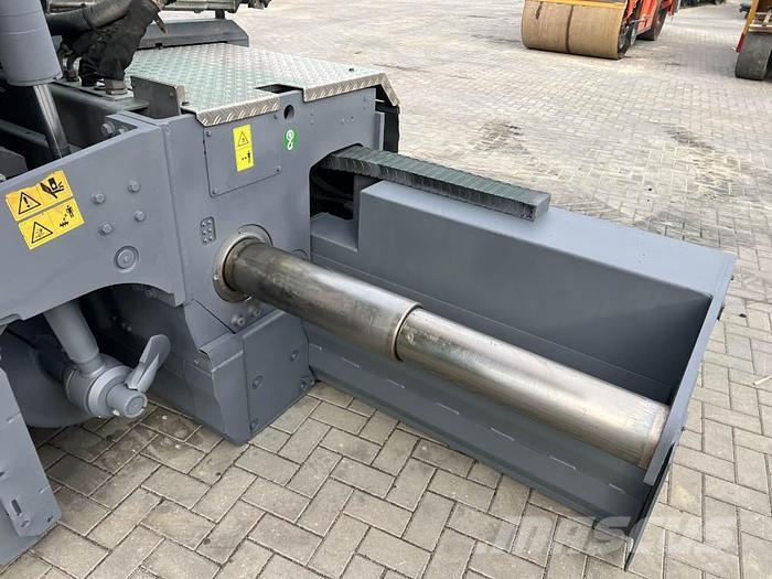Vögele Super 1800-3i Asphalt pavers