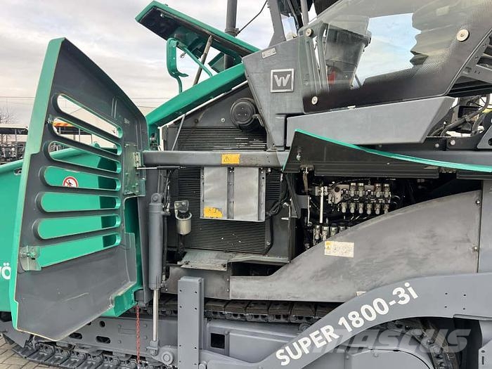 Vögele Super 1800-3i Asphalt pavers