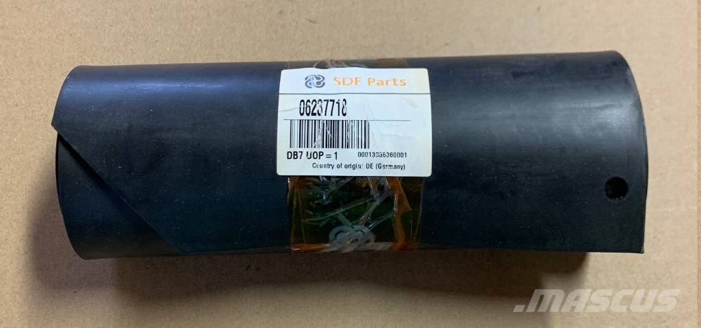 Deutz-Fahr Canvas 06237718, 6237718, 0623 7718, 0623-7718 履带、链条和底盘