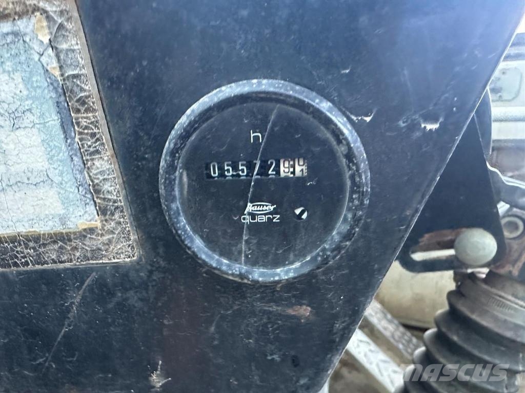 Liebherr L541 Included spare wheels Iekrāvēji uz riteņiem