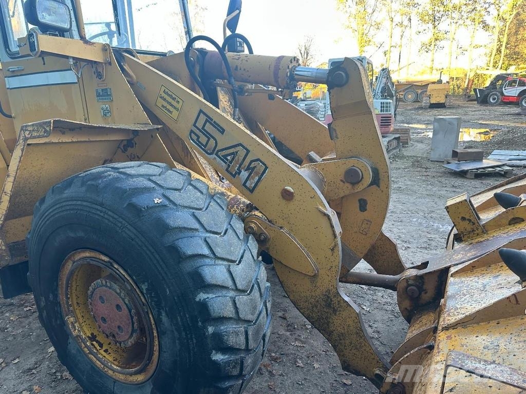 Liebherr L541 Included spare wheels Iekrāvēji uz riteņiem