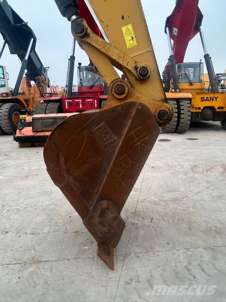 CAT 320 E Escavadeiras de esteiras