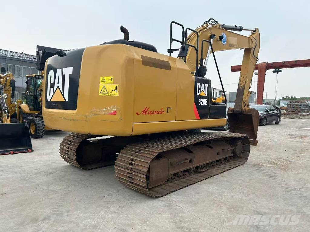 CAT 320 E Escavadeiras de esteiras