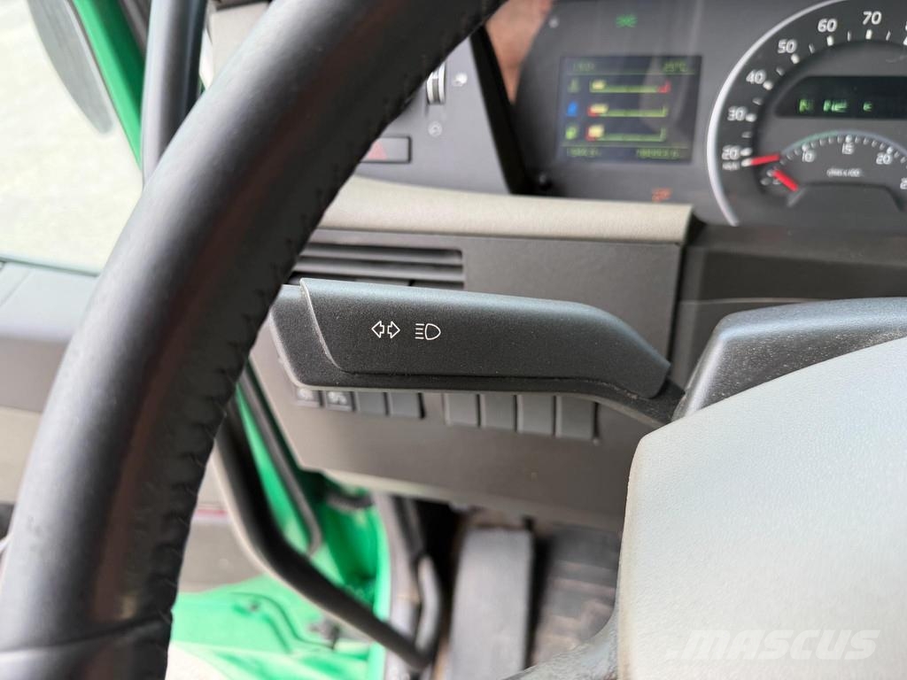 Volvo FH 8X4*4 + EURO6 + RETARDER Camiones con chasís y cabina