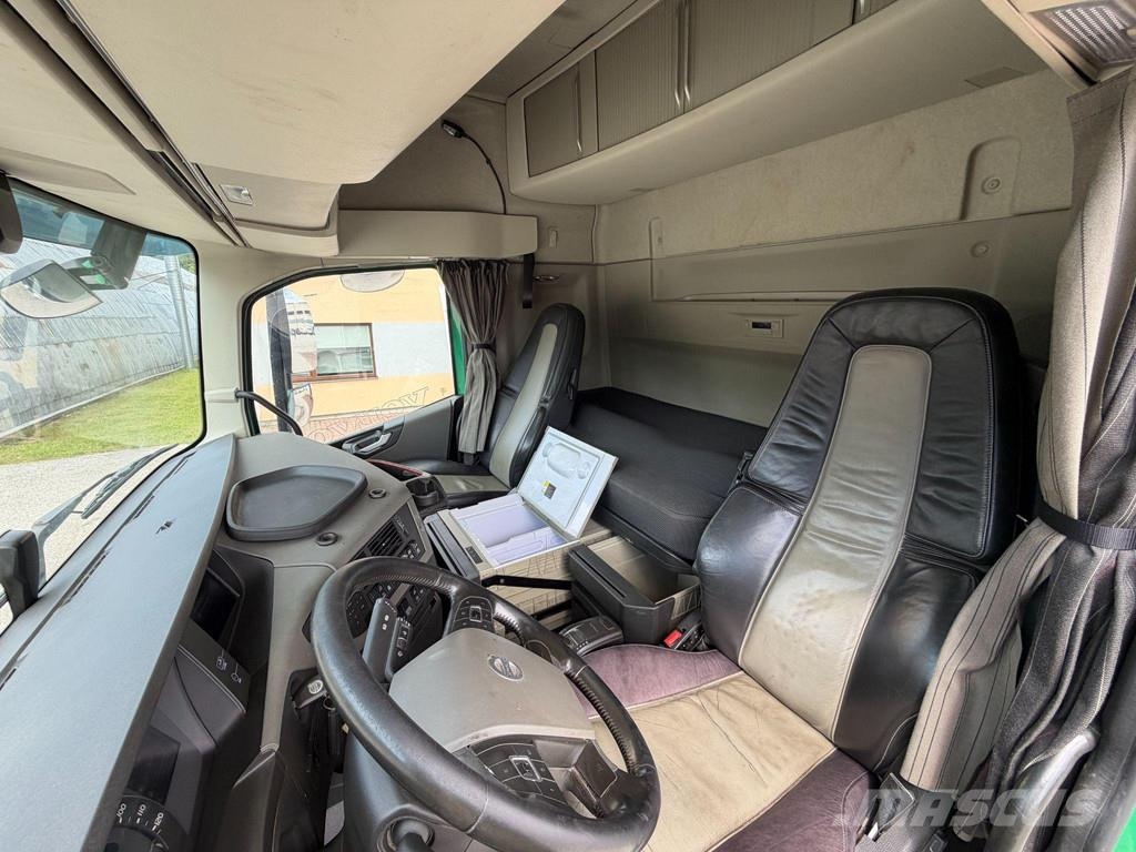 Volvo FH 8X4*4 + EURO6 + RETARDER Camiones con chasís y cabina