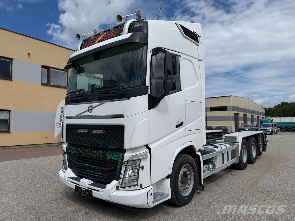 Volvo FH 8X4*4 + EURO6 + RETARDER Camiones con chasís y cabina