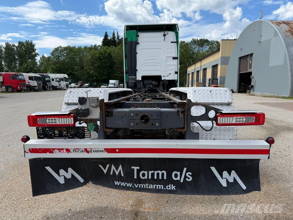 Volvo FH 8X4*4 + EURO6 + RETARDER Camiones con chasís y cabina
