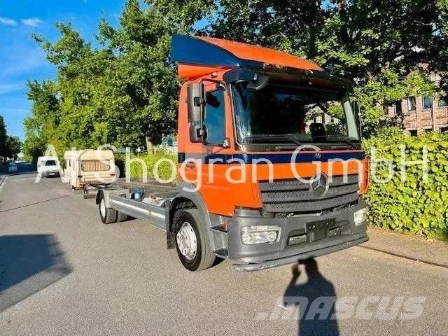 Mercedes-Benz Atego 1218 BDF Koffer / Voll Luft / Klima / Eu6 Vaihtolava-autot