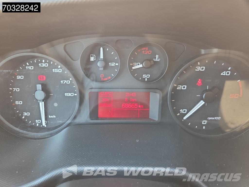 Iveco Daily 35C16 3.0L - Plataforma elevadora Dhollandia Anders