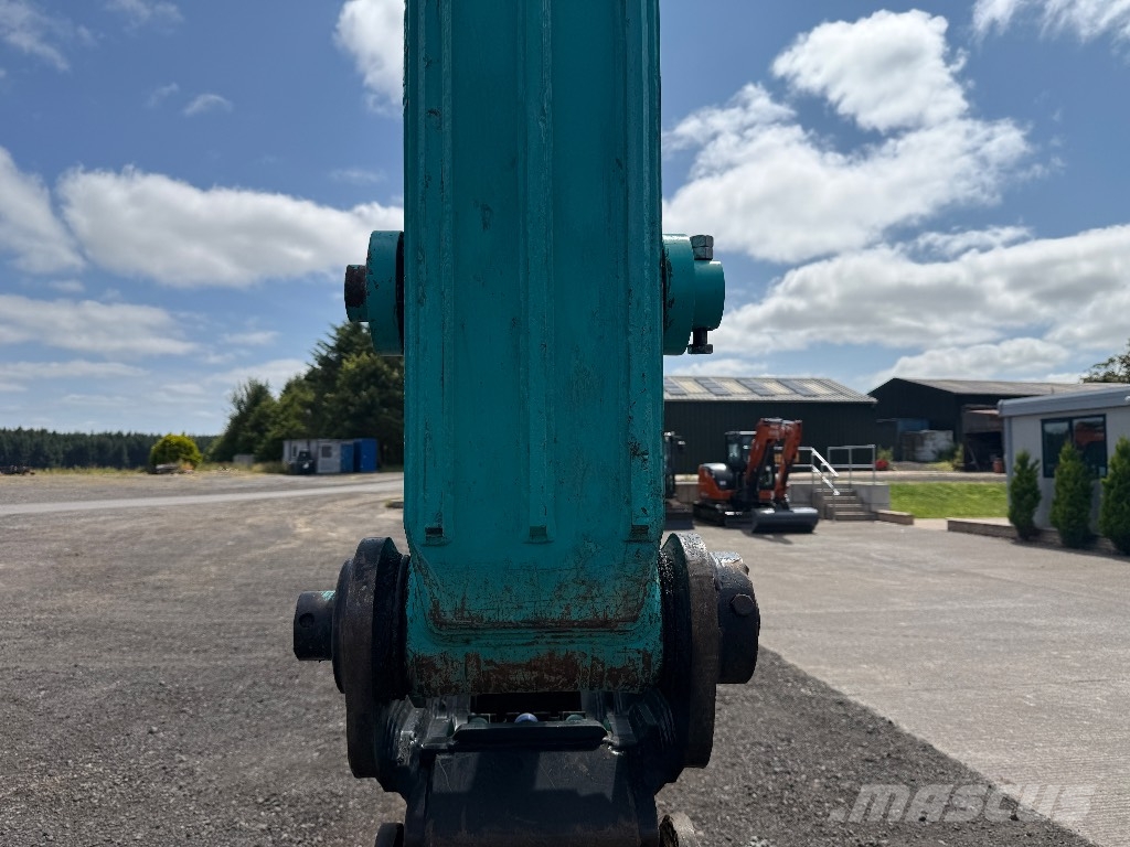 Kobelco SK210LC-11E 履带挖掘机