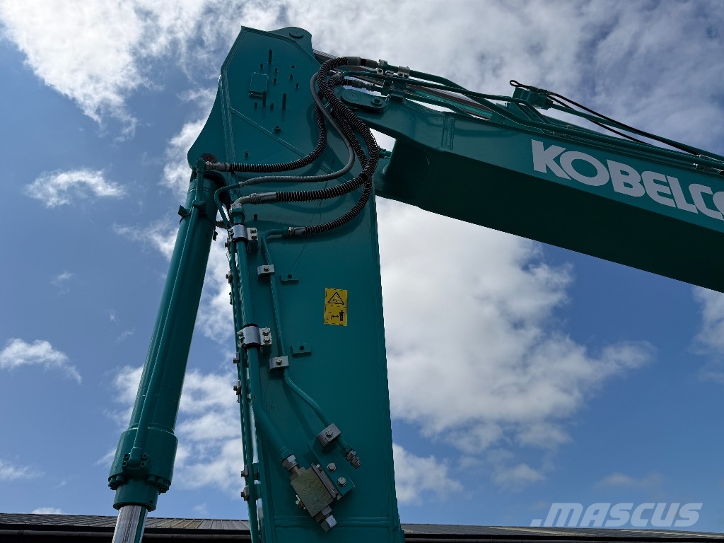Kobelco SK210LC-11E 履带挖掘机