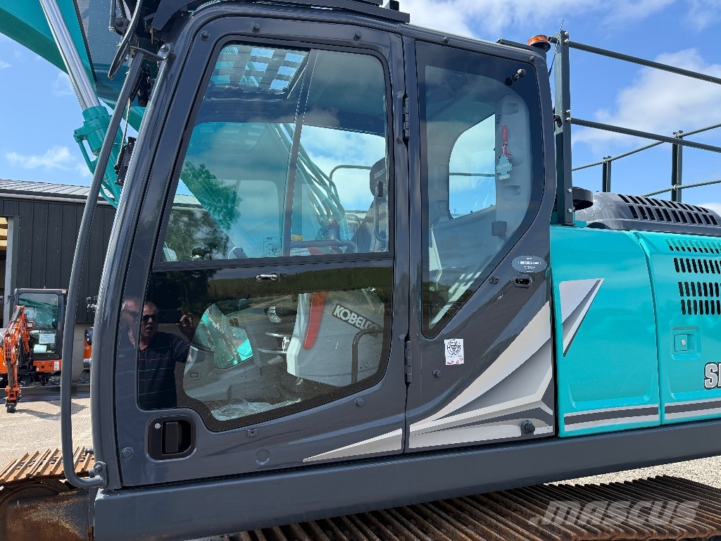 Kobelco SK210LC-11E 履带挖掘机
