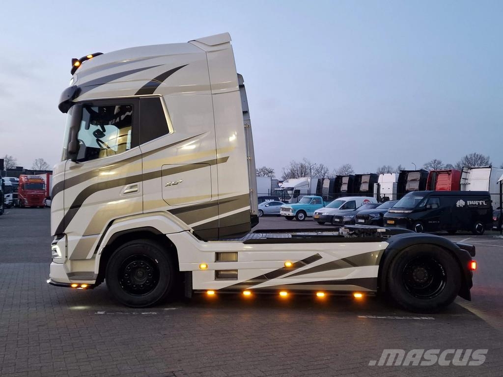DAF XG+ 530 4x2 - New - Retarder - Night clima - 2x ta Tractor Units