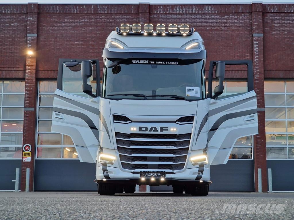 DAF XG+ 530 4x2 - New - Retarder - Night clima - 2x ta Tractor Units