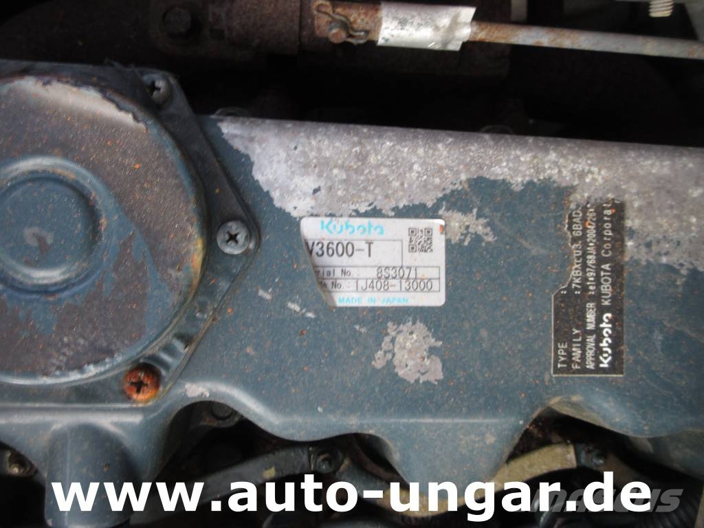 Kärcher MIC 84 Geräteträger 4x4 mit Frontlader Hoflader ناقلات الأدوات