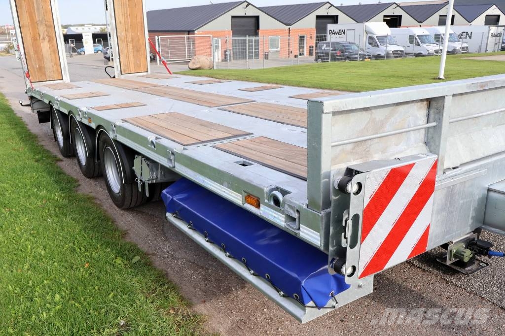 AMT MK300 3 akslet maskinkærre med enkeltramper Flatbed/Dropside trailers