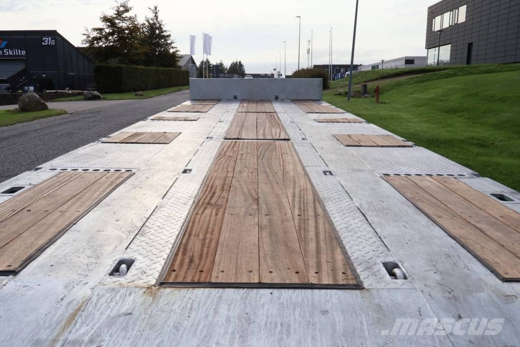 AMT MK300 3 akslet maskinkærre med enkeltramper Flatbed/Dropside trailers