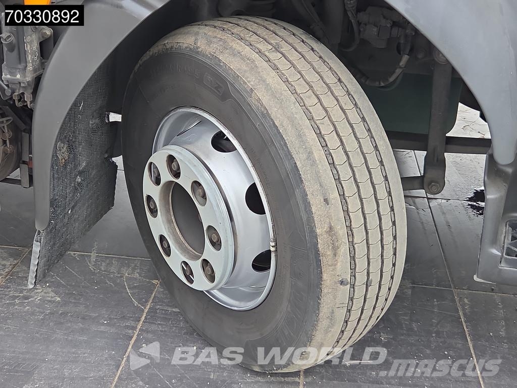 Volvo FL 250 FL 4X2 16tonner 1500kg Tailgate Automatic A Φορτηγά Κόφα