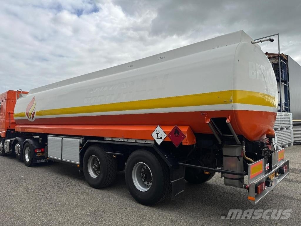 LAG O-2-33 S 2 AXLE SAF + 35.700 LITER TANK + 4 COMPAR Autocisternas