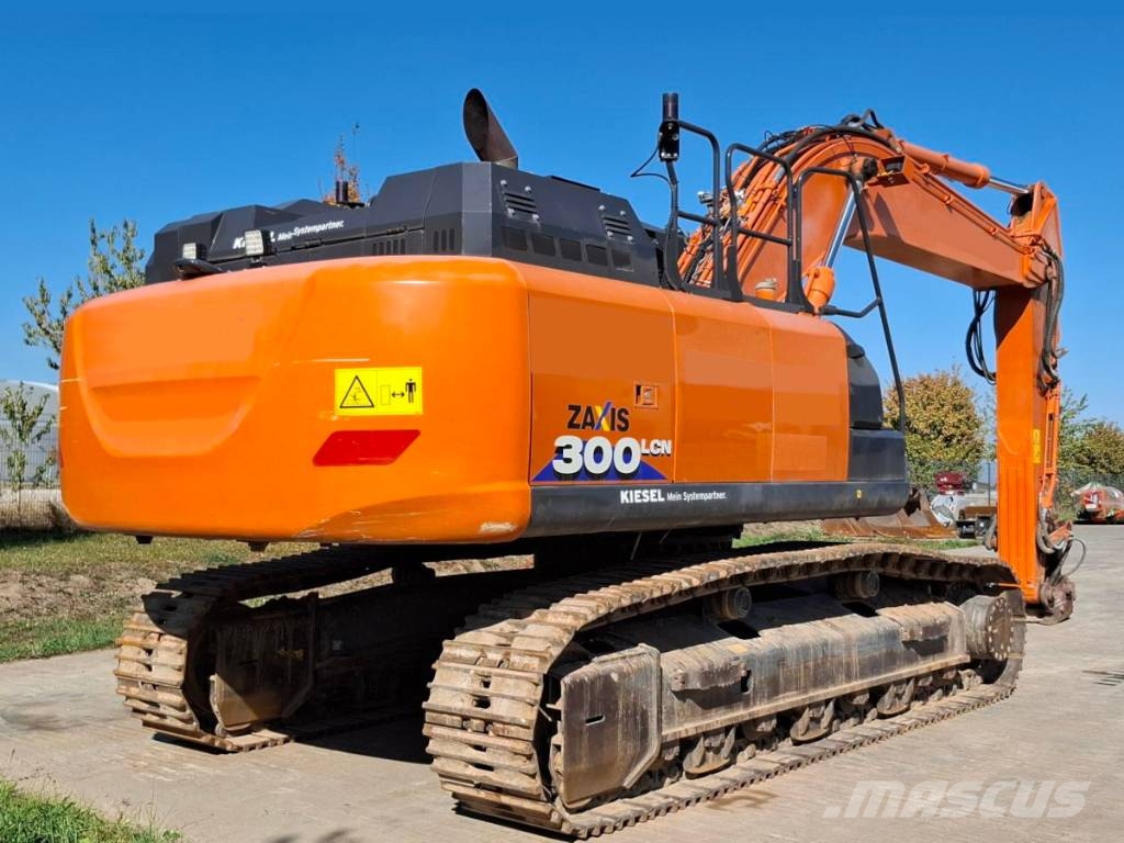 Hitachi ZX 300 LC N-6 Bagri goseničarji