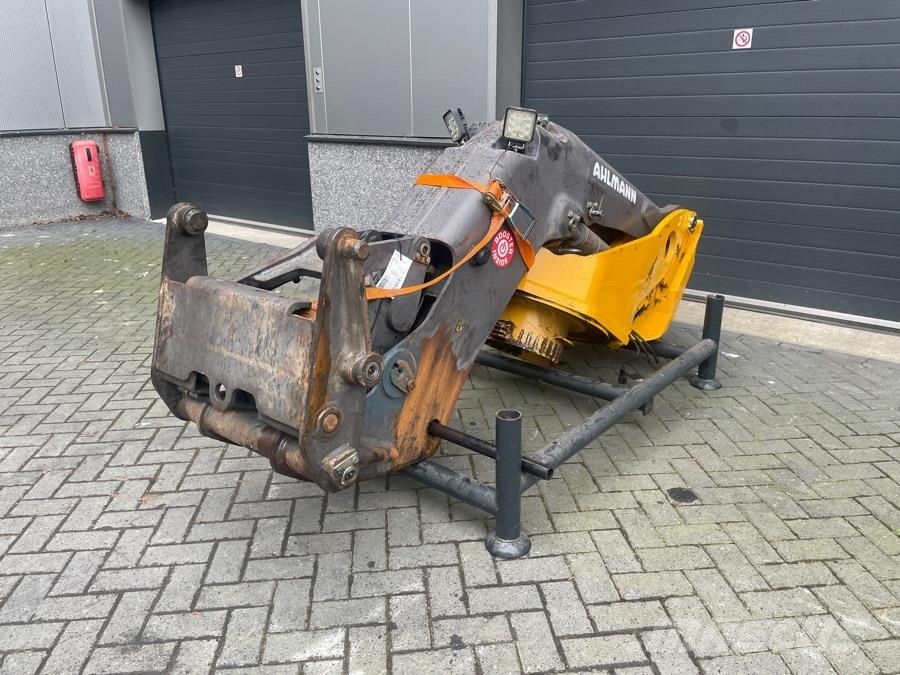 Ahlmann AS900-23115595-Lifting framework/Schaufelarm/Giek Bommar och stickor