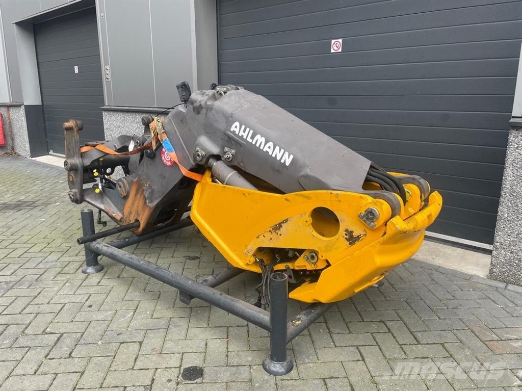 Ahlmann AS900-23115595-Lifting framework/Schaufelarm/Giek Bommar och stickor