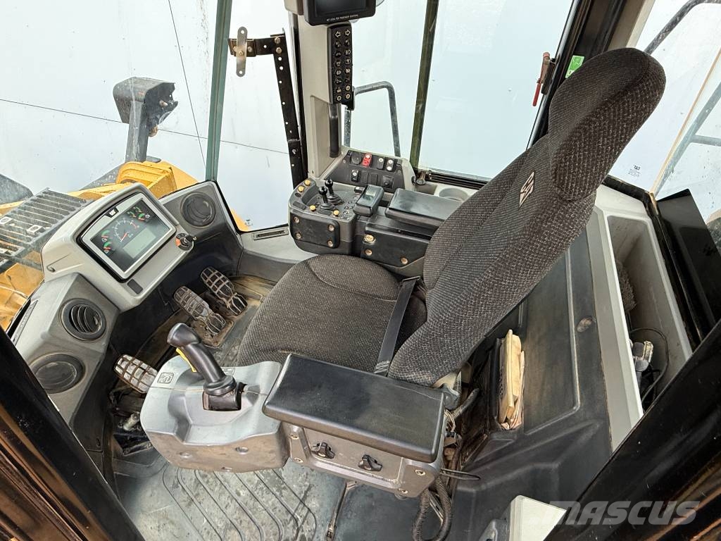 CAT 966 M - Automatic Greasing / Camera Φορτωτές με λάστιχα (Τροχοφόροι)