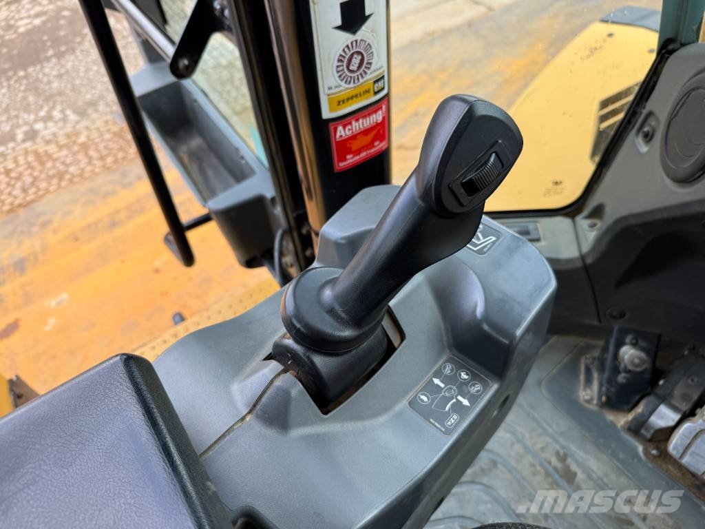 CAT 966 M - Automatic Greasing / Camera Φορτωτές με λάστιχα (Τροχοφόροι)