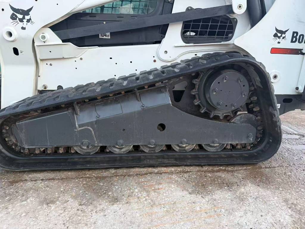 Bobcat T 770 Crawler loaders