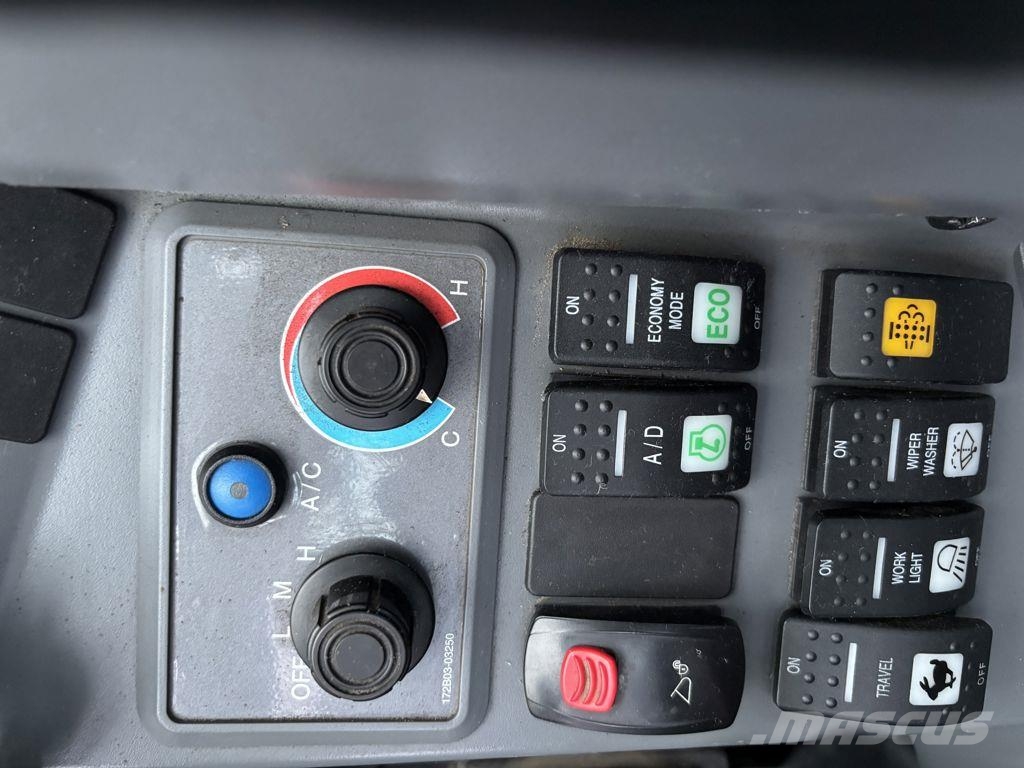 Yanmar VIO80 Escavadeiras Midi 7t - 12t