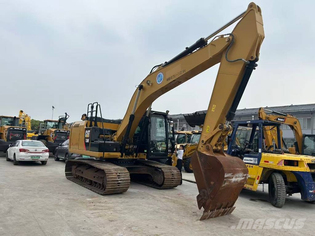 CAT 320 E Escavadeiras de esteiras