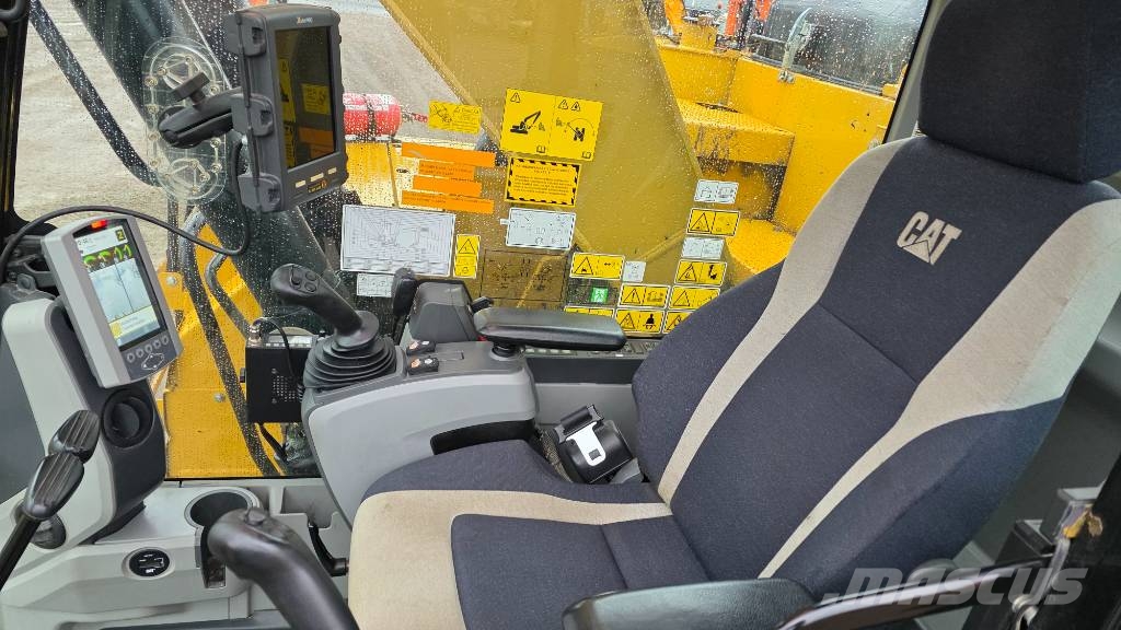 CAT 325FLCR Telakaivukoneet