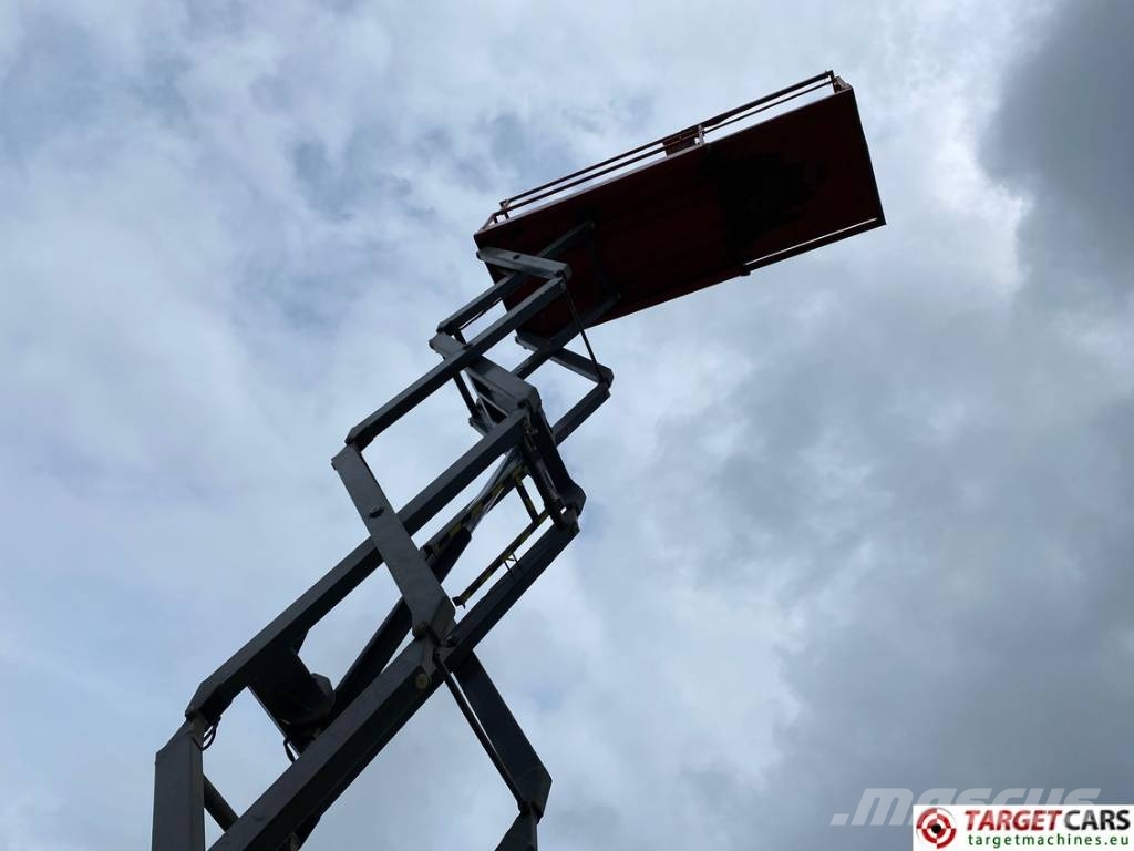SkyJack SJIII-4632 Electric 4632 Scissor Work Lift 1170cm Nožnicové zdvíhacie plošiny