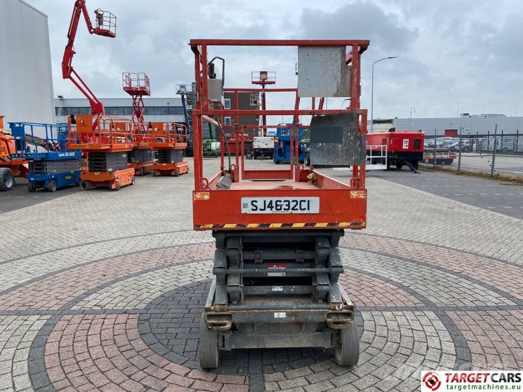 SkyJack SJIII-4632 Electric 4632 Scissor Work Lift 1170cm Nožnicové zdvíhacie plošiny