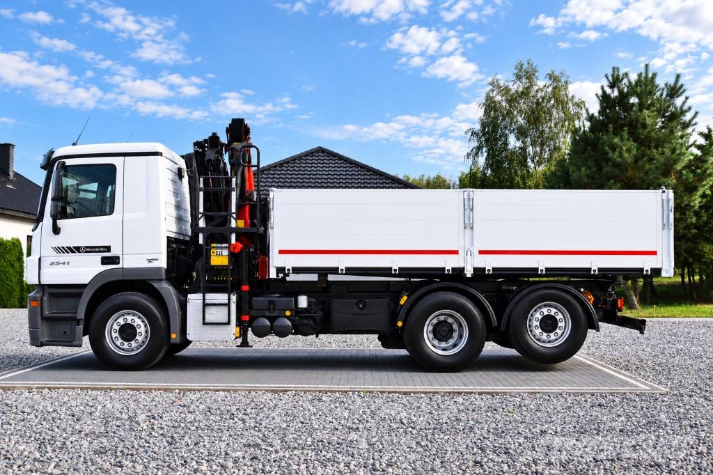 Mercedes-Benz Actros 2541 L Nosturiautot
