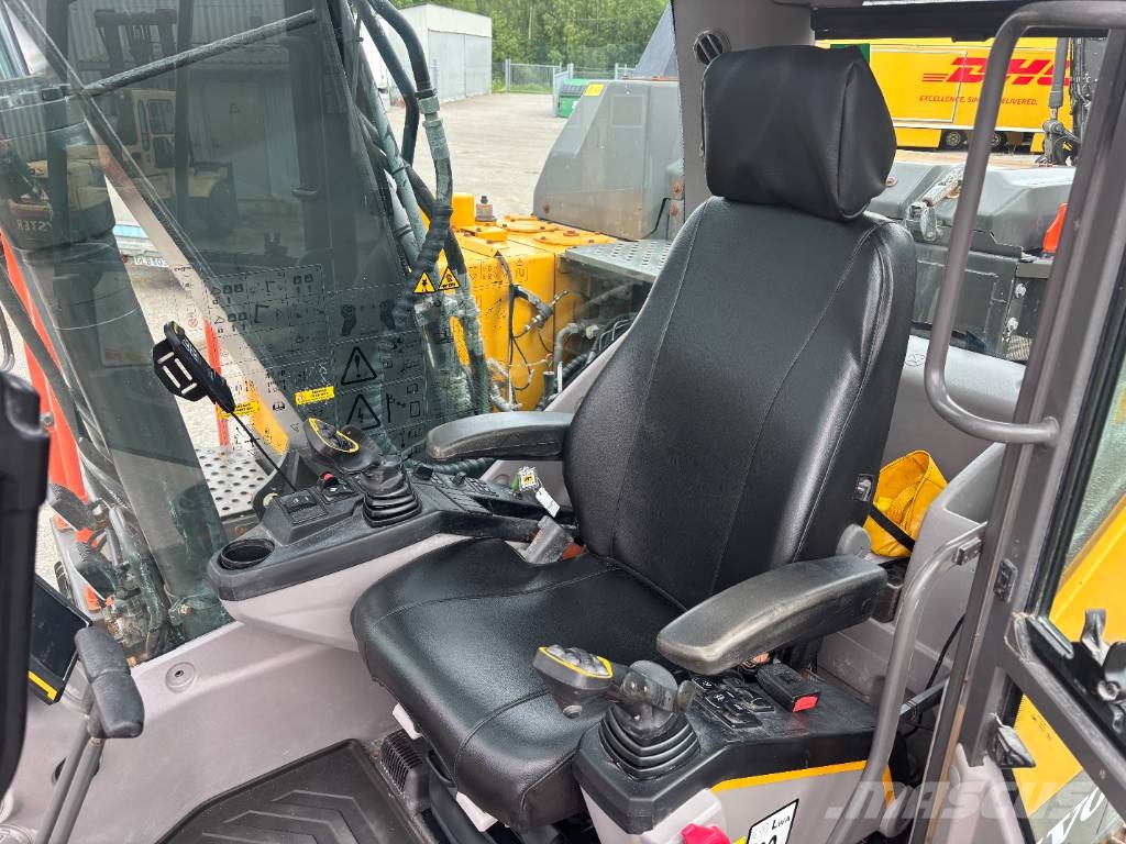 Volvo EC 140 EL Bagri goseničarji