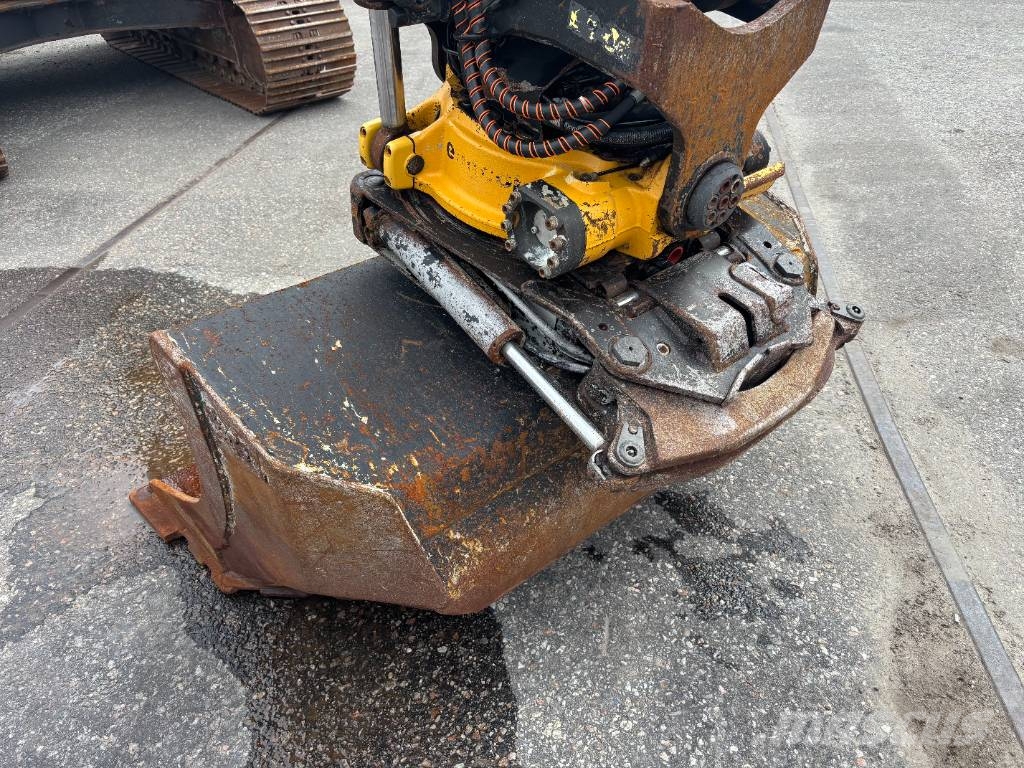 Volvo EC 140 EL Bagri goseničarji
