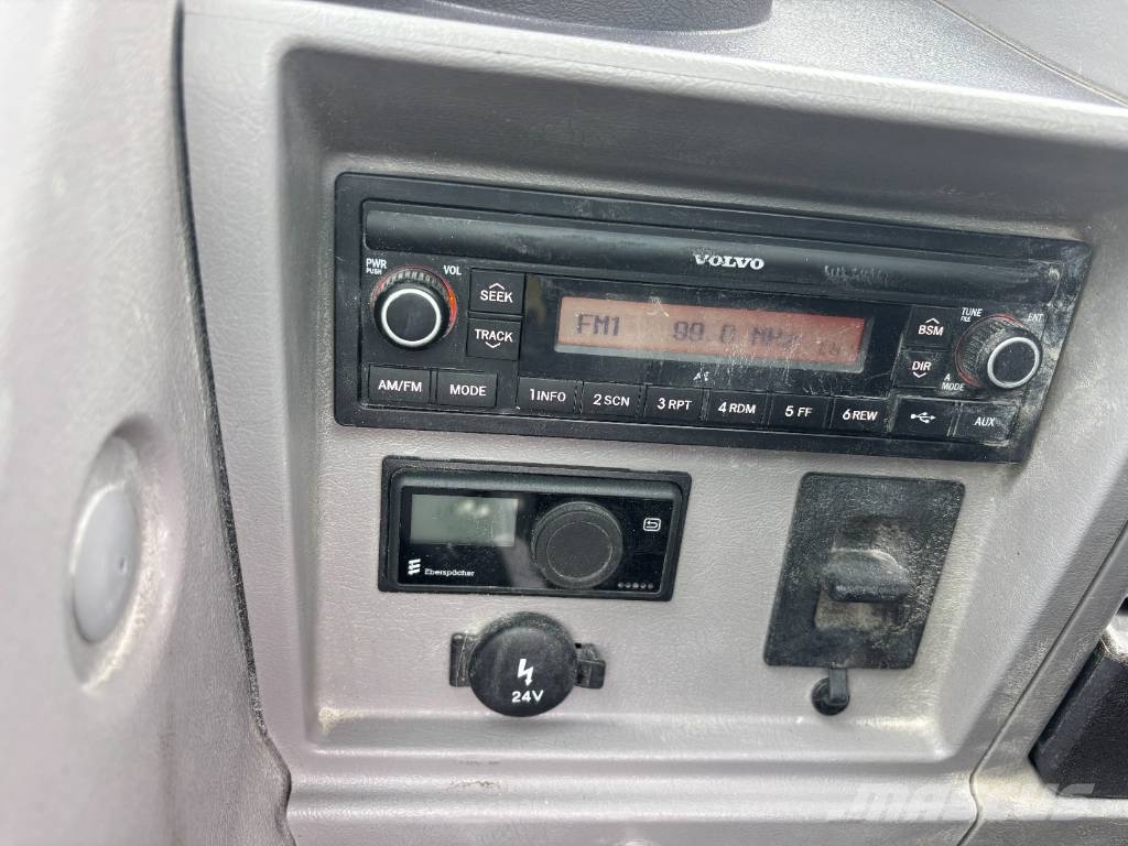 Volvo EC 140 EL Bagri goseničarji