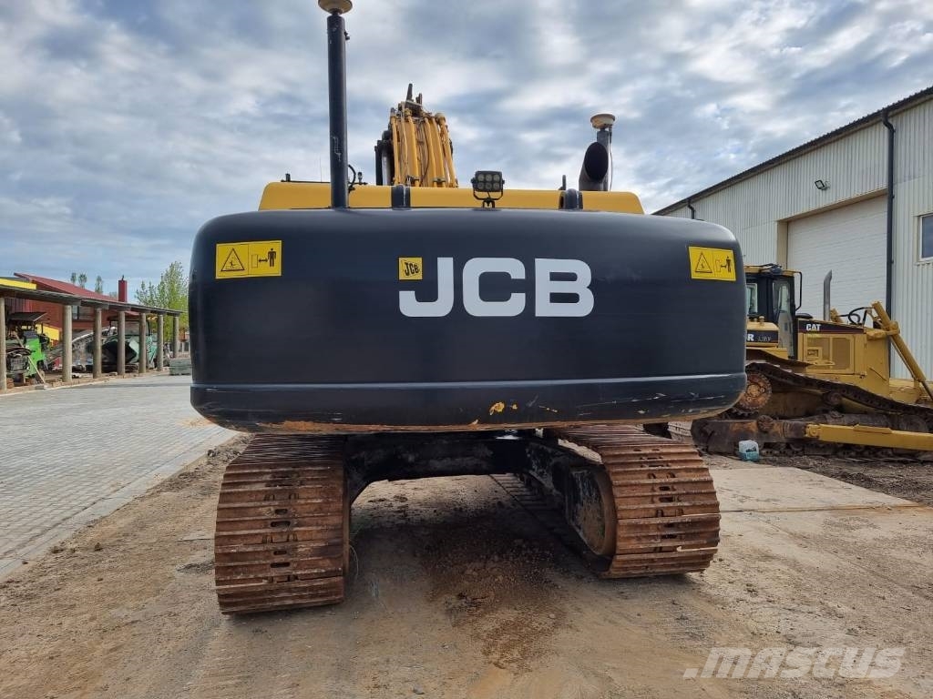 JCB JS 330 NC Pelle sur chenilles