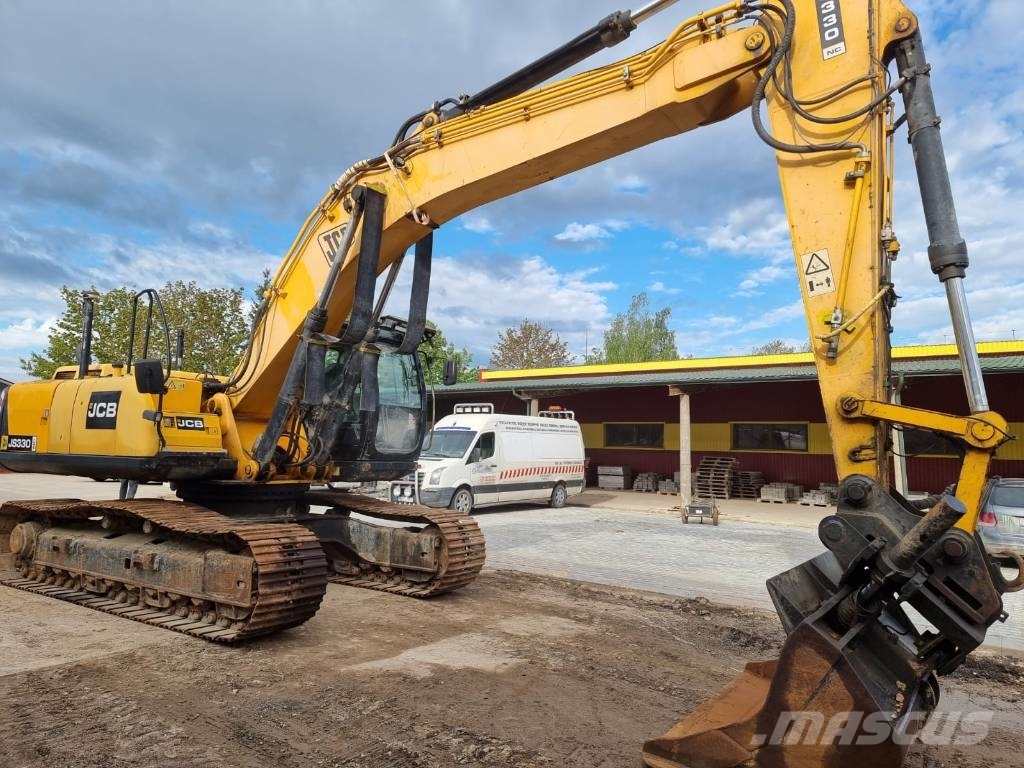 JCB JS 330 NC Pelle sur chenilles