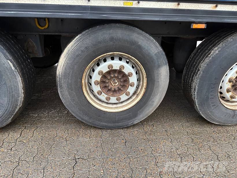 Krone 2 axle Curtainsider / 2 achse Planenauflieger Plachtové návesy