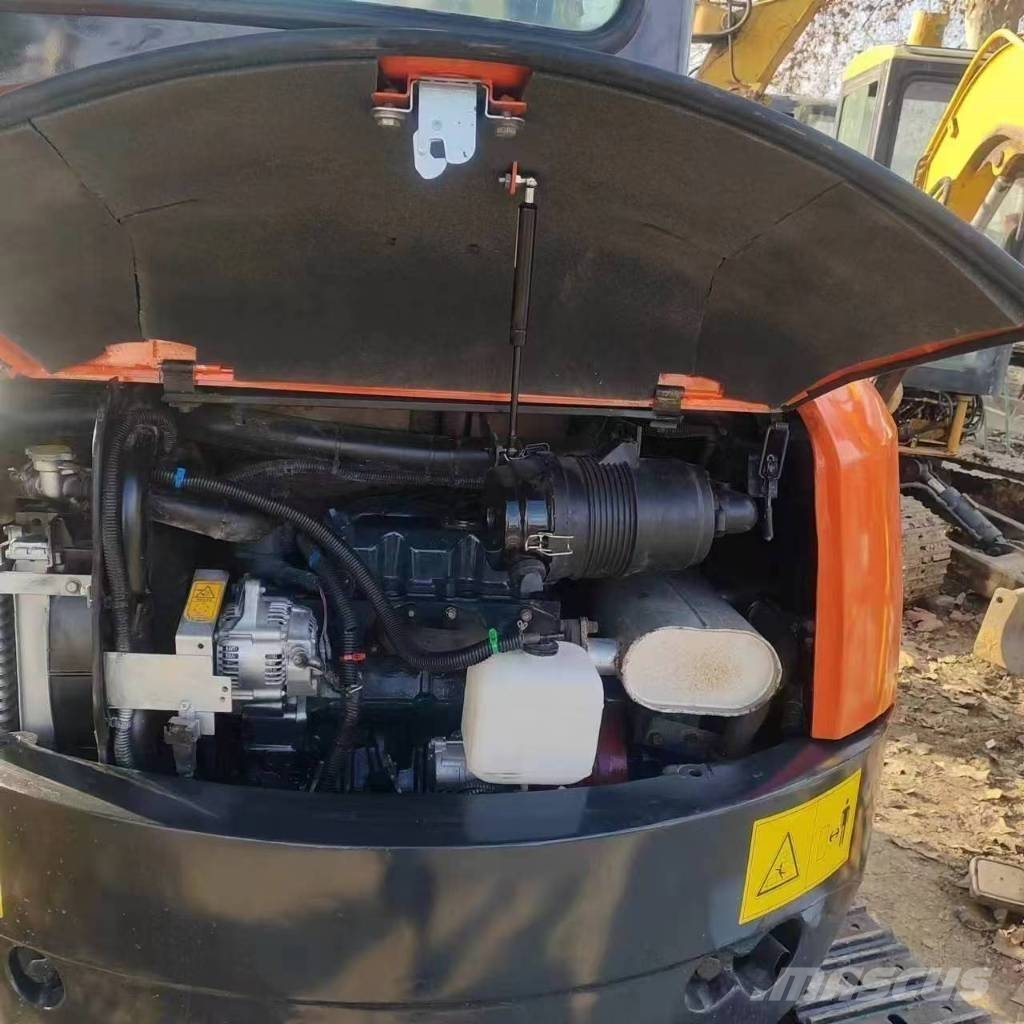 Kubota U 30 Minigravere <7t