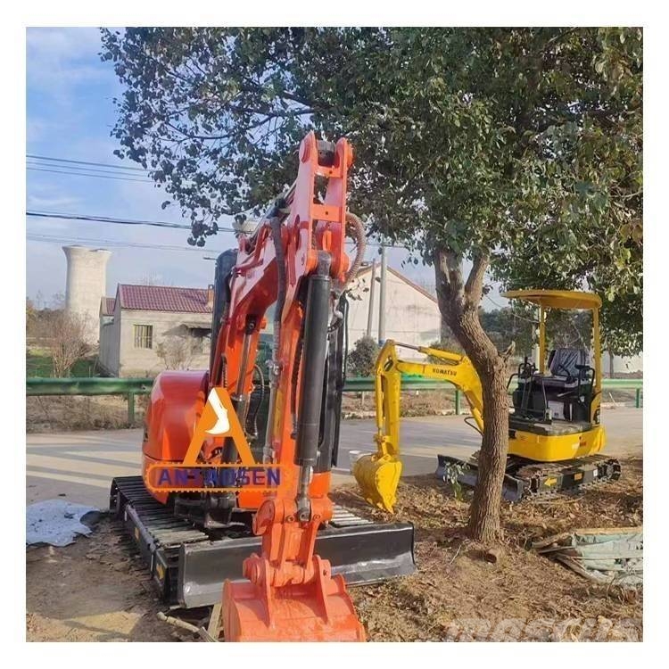 Kubota U 30 Minigravere <7t