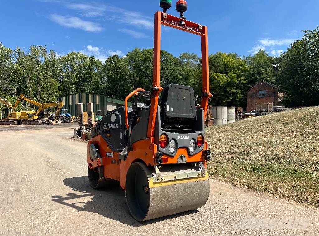 Hamm HD 8 VV Rouleaux tandem