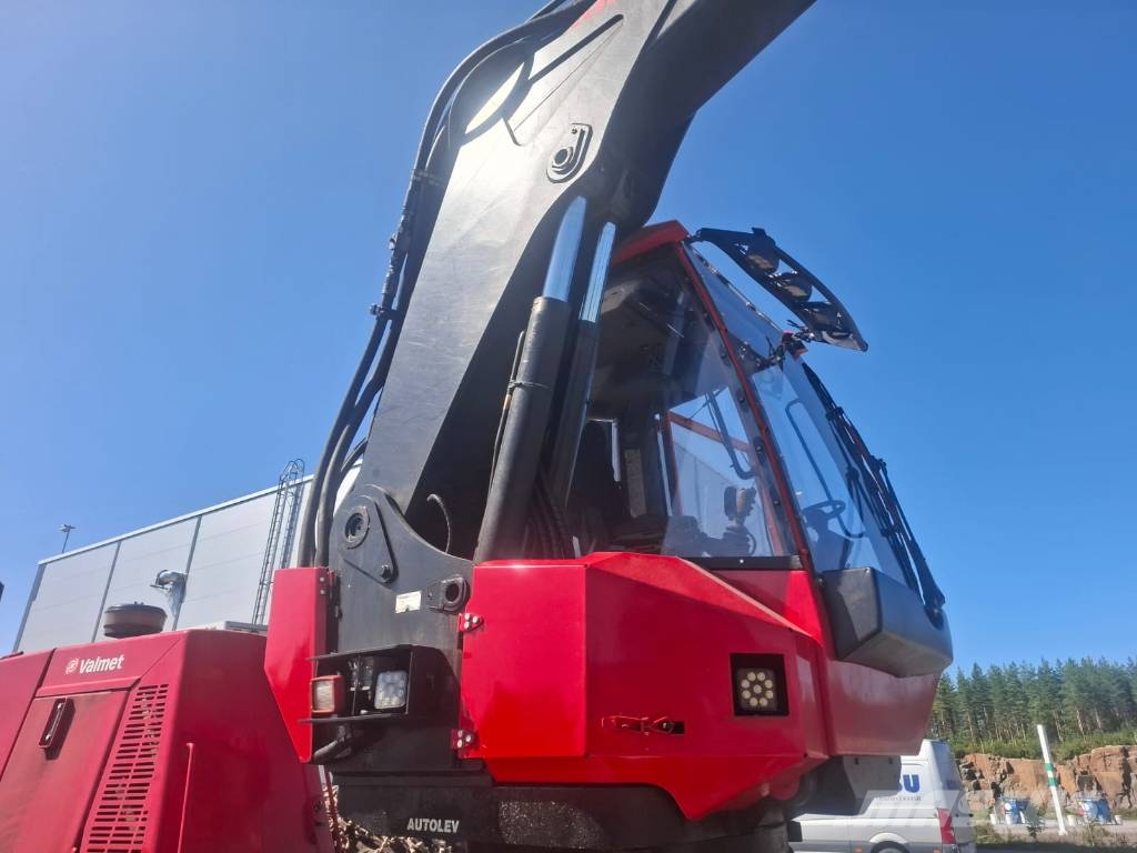 Valmet 941 Harvesters