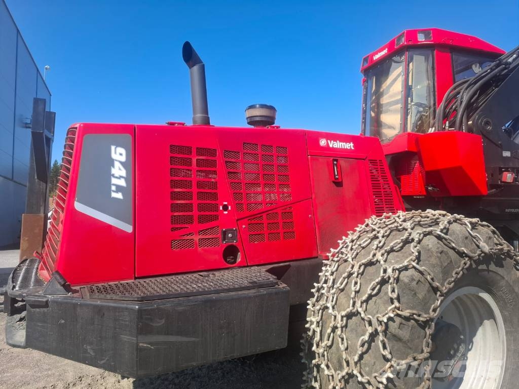 Valmet 941 Harvesters