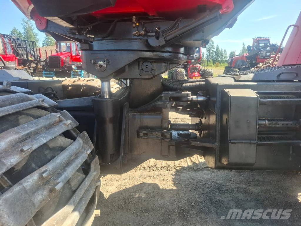 Valmet 941 Harvesters